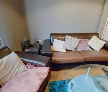 3 bedroom house to rent - Photo 2