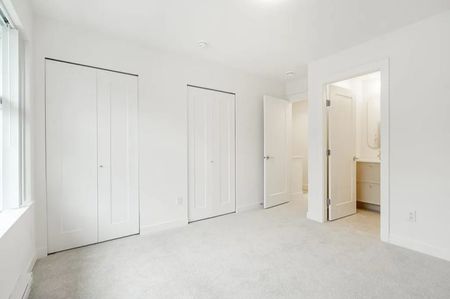 14151 58A Ave., Surrey, BC V3X 0L1, Canada - Photo 4