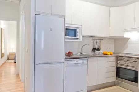 Calle de las Virtudes, Madrid, Community of Madrid 28010 - Foto 3