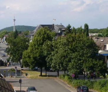 Hübsche 2-Zimmer-Dachgeschoss-Wohnung im Herzen von Asberg - Photo 5