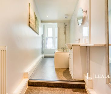 2 bedroom apartment to rent Orchard Road, Southsea, PO4 - Photo 6