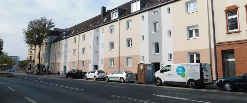 Schöne 2-Raum-Wohnung mit Balkon im Erdgeschoss! ideal auch im Alter! - Foto 1