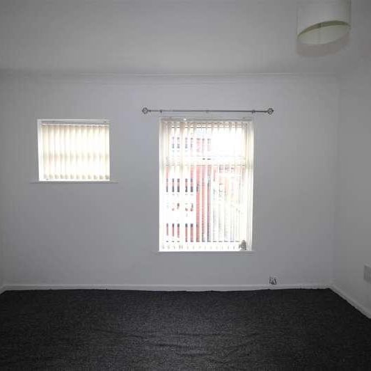 Charles Street, Farnworth, BL4 - Photo 1