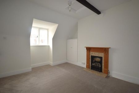 3 bedroom terraced house to rent - Photo 3