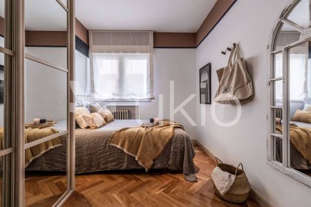 5 room luxury Apartment for rent in Madrid, Community of Madrid - Photo 4