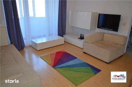 Ap. 3 Camere Mobilat si Utilat de Inchiriat Zona Super - Fotografie 2