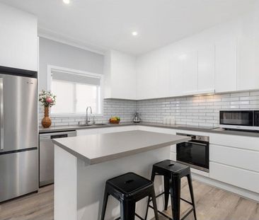 TASTEFULLY RENOVATED HOME IN PEACEFUL LOCATION - Photo 4