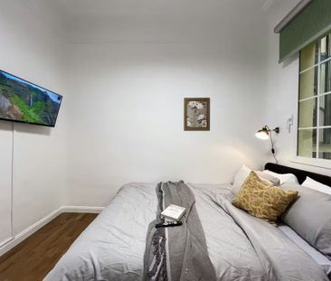 Calle de la Abada, Madrid, Community of Madrid 28013 - Photo 3