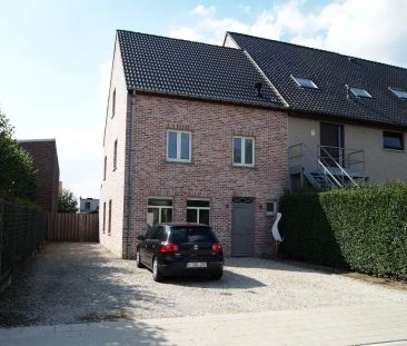 Recente energiezuinige halfopen woning met ruime tuin - Photo 6