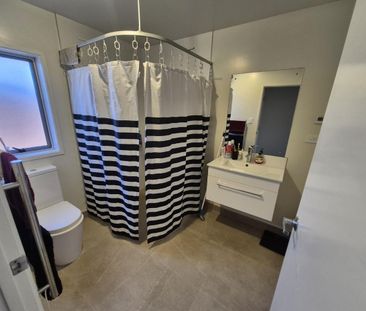 36 Shortland Street, Wainoni - Photo 6