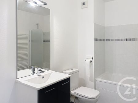 Location Appartement 2 pièces 40m² ST ANDRE LES VERGERS 10120 - Photo 5