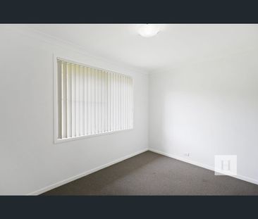 2/7 Fairway Close, Watanobbi, NSW 2259 - Photo 1