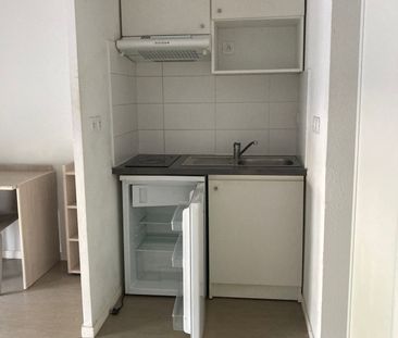 Location Appartement 1 pièce 22m² VILLENAVE D ORNON 33140 - Photo 1