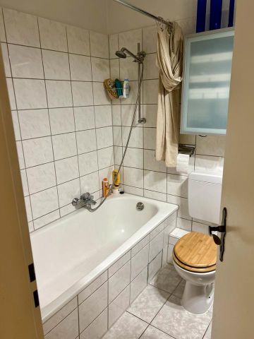 Altbauwohnung in Düsseldorf Oberkassel ab März frei - Photo 5