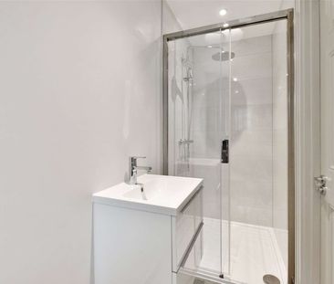 A modern two bedroom home by Millgate Homes in a bespoke private de... - Photo 5
