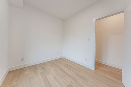 For Lease - 14 Holmesdale Road Unit# 101, Toronto, Ontario - Photo 3