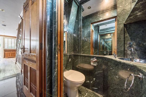 3 bedroom flat to rent - Photo 1