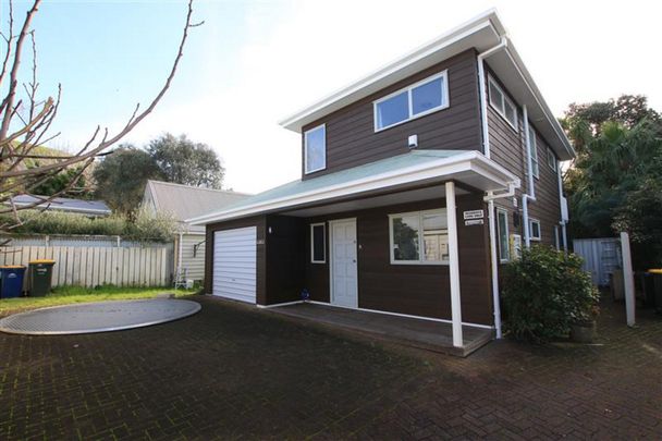 4B Cracroft Street, Devonport - Photo 1