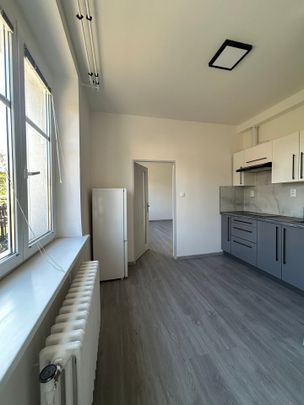 Pronájem bytu 1+1 34 m², Královická, Praha - Photo 1