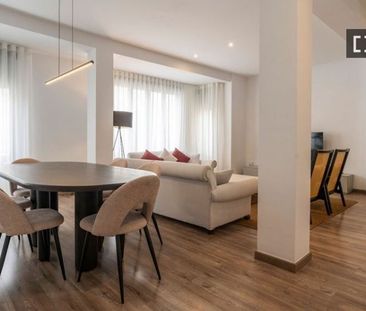 4 room luxury Flat for rent in Valencia, Spain - Photo 6