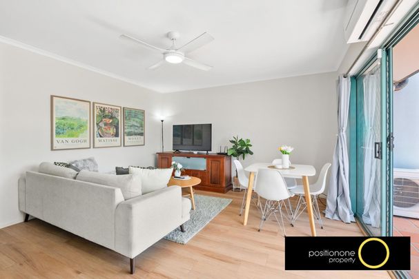 Entry is via Frederick Street - Modern 2-Bedroom Rental Unit in Alderley - Ideal for a Convenient Lifestyle - Photo 1