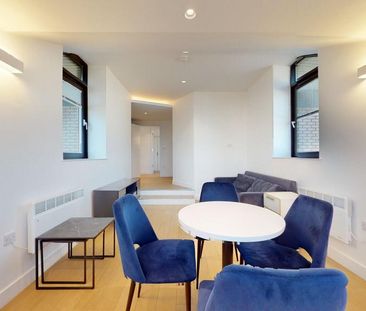 2 bedroom flat to rent - Photo 4