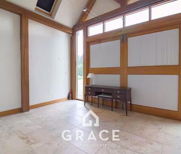 2 bedroom barn conversion to rent - Photo 2