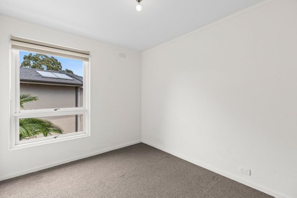 8/3 Rotherwood Road, Ivanhoe East VIC 3079 - Photo 1