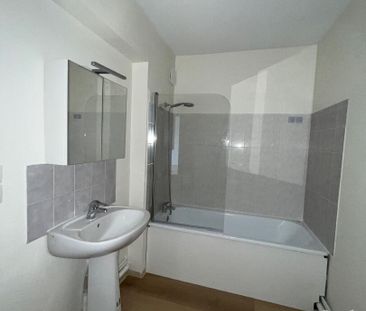 Location Appartement 3 pièces 66m² - Photo 6