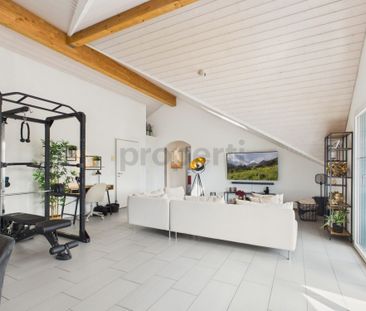 Alles inklusive: Dachwohnung mit Garage, 2 Parkplätzen und eigenem ... - Foto 2