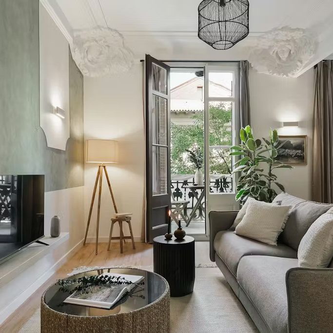 Carrer de la Diputació, Barcelona, Catalonia 08011 - Photo 1