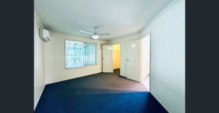 THE ONE YOU’VE BEEN WIATING FOR – 4 BEDROOMS, 2 LIVING AREAS: SPACIOUS BRICK BEAUTY WITH ROOM FOR THE WHOLE FAMILY – & ALL THE TOYS!!! - Photo 4