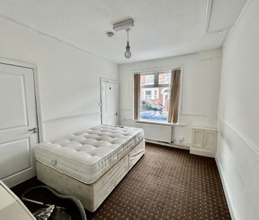 ******** AVAILABLE NOW**** MORE PROPERTIES REQUIRED IN THIS AREA TE... - Photo 3