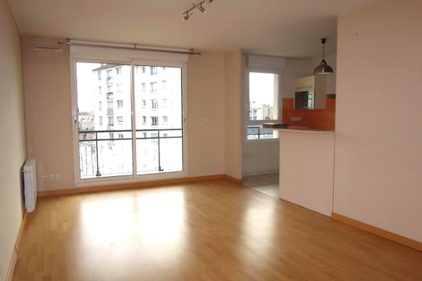 Location Appartement 4 pièces 87m² ORLEANS 45000 - Photo 1
