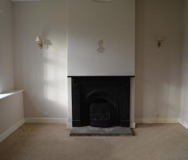 6 bedroom detached house to rent - Photo 1