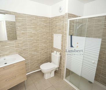 Location Appartement 1 pièce 27m² - Photo 2