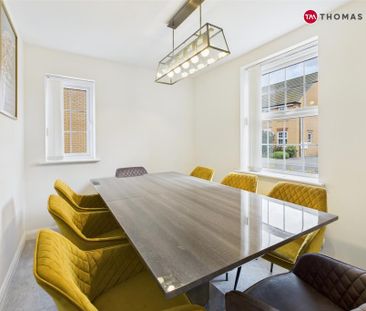 4 bedroom detached house to rent - Photo 3