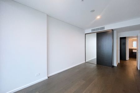 Brand New Luxury Apartment l The biggest two bedrooms !High level two bedrooms one study area l Breath taking city view with water and harbour bridge! - Photo 5