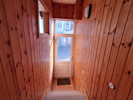 1 bedroom semi-detached house to rent - Photo 4