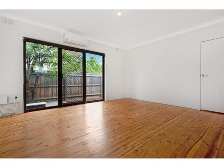 4/71 Kingsville Street, Kingsville VIC 3012 - Photo 3