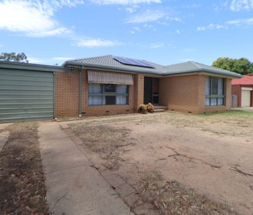 7 Goborra Street Glenfield Park NSW - Photo 1