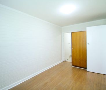 SUPERB SUBIACO LOCATION OPPOSITE PARK! - Photo 3