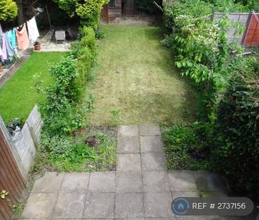 3 bedroom terraced house to rent - Photo 3