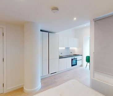 Studio to rent - Photo 5