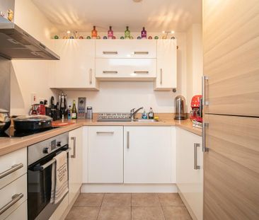 1 bedroom apartment to rent - Photo 5