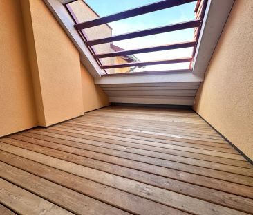 TOP Sanierte Wohnung im Dachgeschoss - Mit Schlossbergaussicht - Foto 1