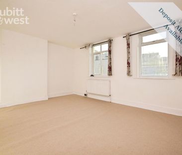 3 bedroom apartment to rent - Photo 3