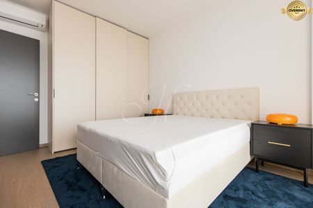 METROPOLITAN │Výnimočný 2i byt s terasou na 34. posch v Eurovea TOWER - Photo 5