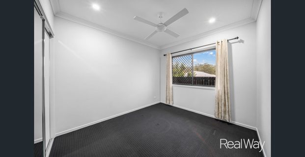 Contemporary Comfort in a Peaceful Neighbourhood - Photo 1