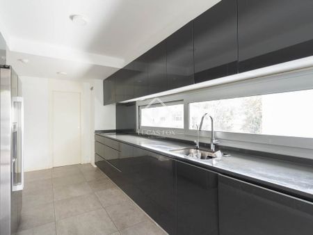 Sant Cugat del Vallès, Catalonia 08173 - Photo 2